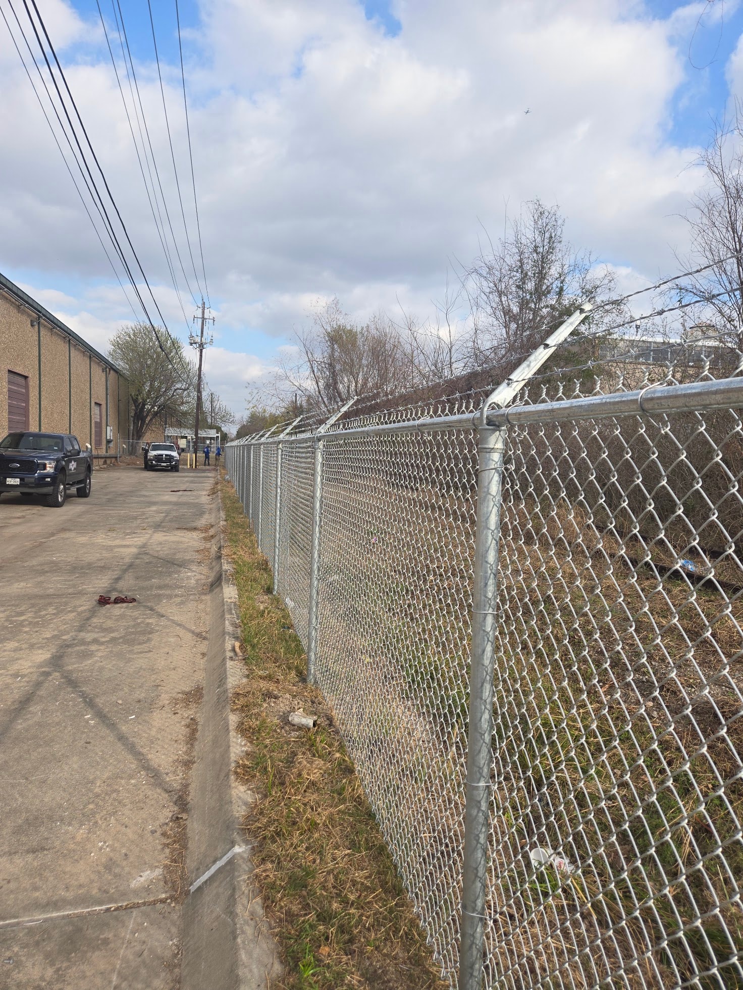 Chain link fence commercial property perimeter security